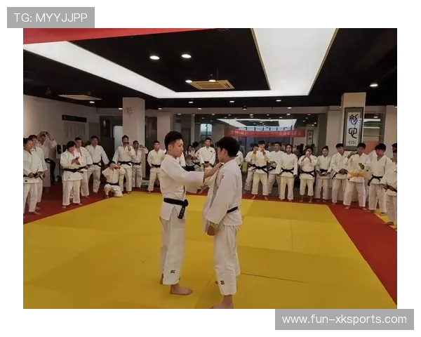 国际拳击联盟在裁判培训中推广伦理教育与医学识别并开展实战演练 国际拳击联盟在裁判培训中推广伦理教育与医学识别并开展实战演练